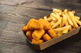 Chicken Nuggets with Fries (8Pcs)